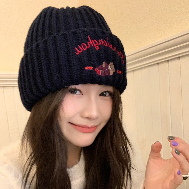 甜美可爱小熊刺绣针织帽女秋冬