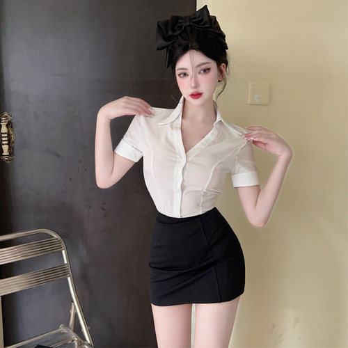 衬衫包臀短裙足道会所沐足技师服