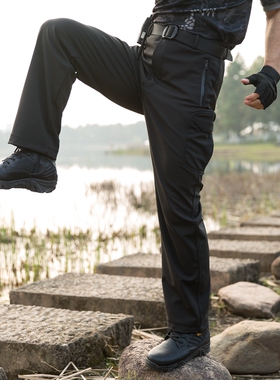 军鹰 TAD鲨鱼皮软壳男户外防水抓绒保暖男宽松户外冲锋裤