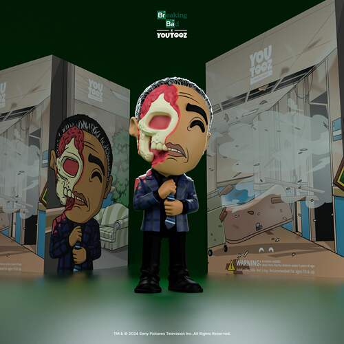 GUMO炸鸡叔脸崩 绝命毒师风骚律师古斯手办徽章 RR Breaking Bad