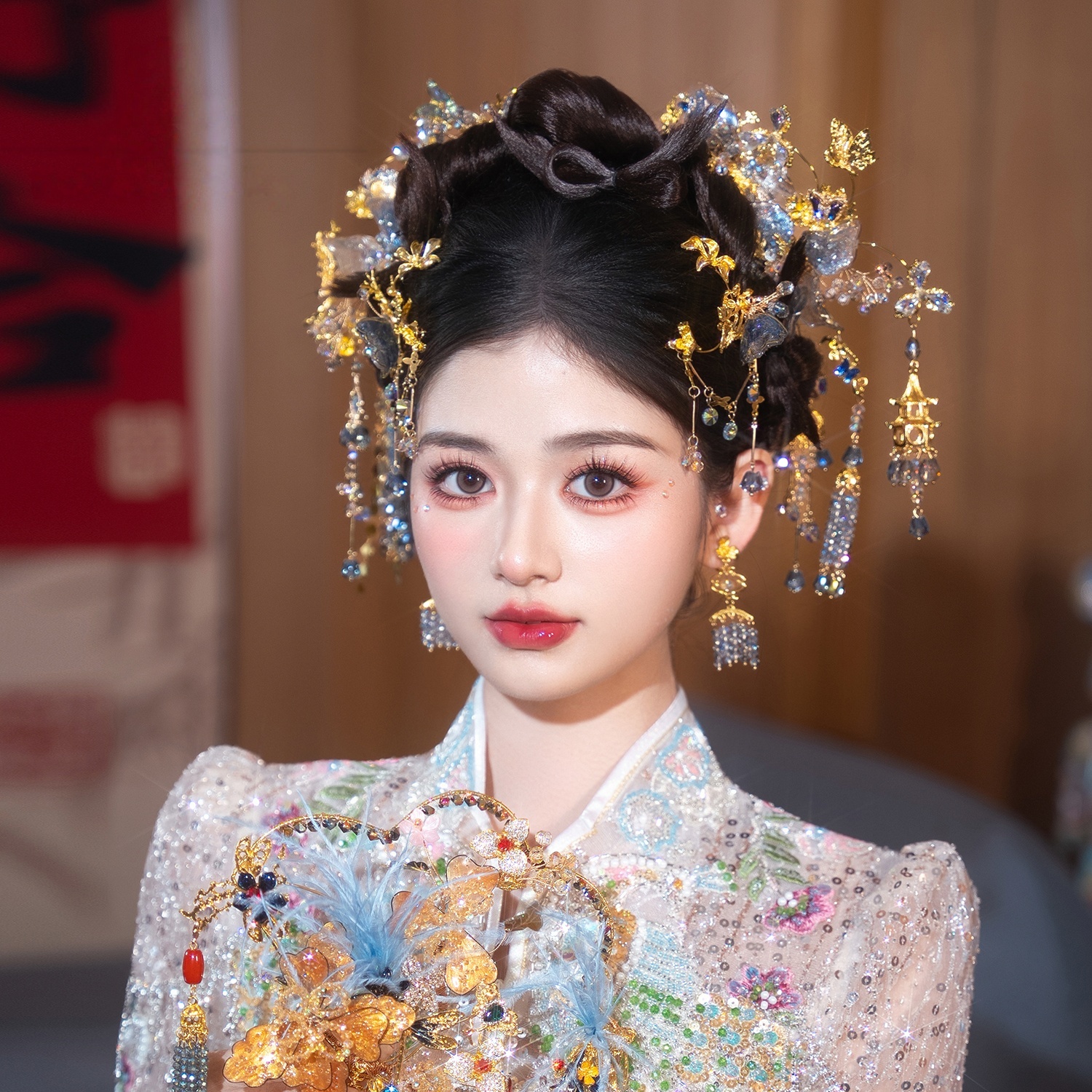 2025新款中式新娘头饰秀禾服龙凤褂汉服古风发饰古装婚礼结婚饰品