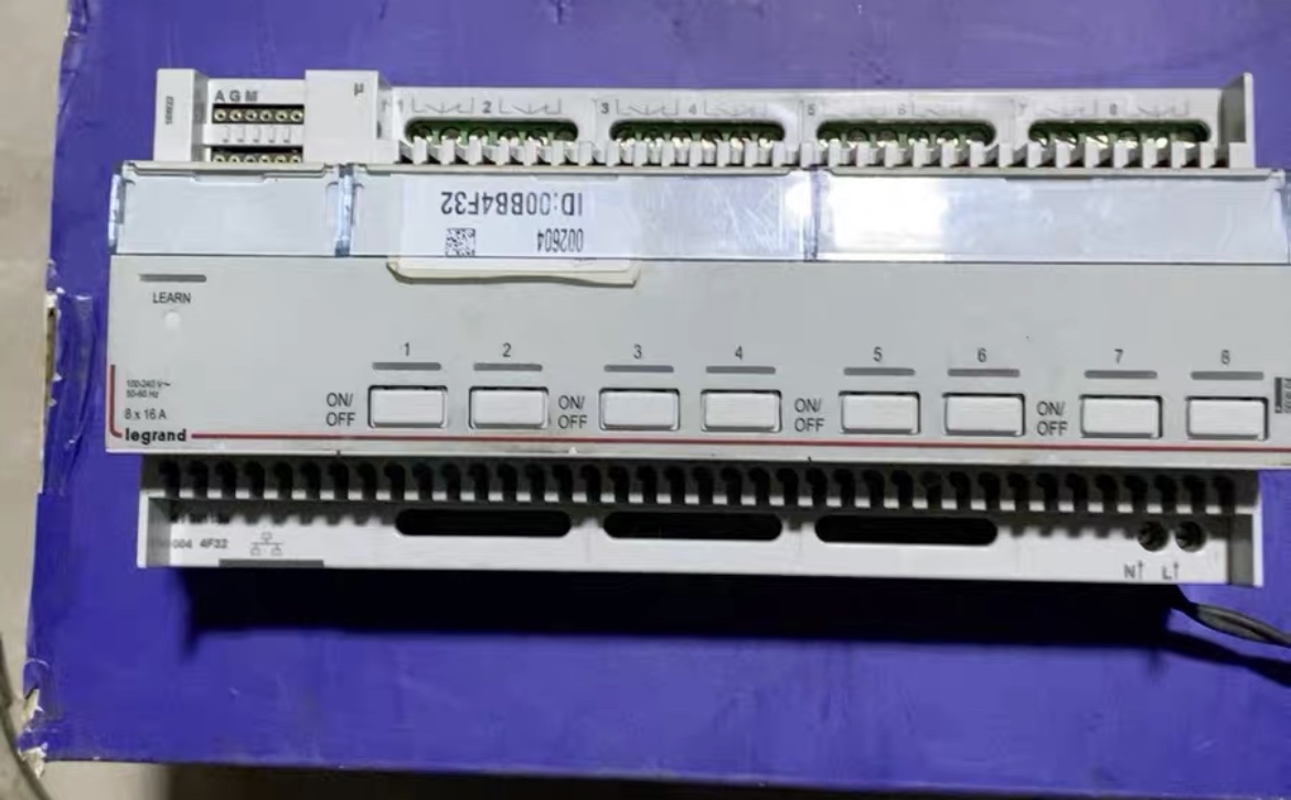 罗格朗8x16A调光模块