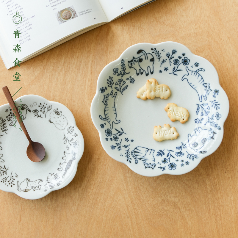 〈青森食堂〉日本制Decole猫咪植物轻量磨砂陶瓷花边甜品小碟餐盘