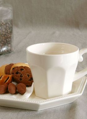 〈青森食堂〉日本制studio m’复古法式浮雕八角盘咖啡杯马克杯