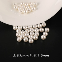 30 бусин с большими отверстиями [диаметр 6 мм, диаметр отверстия 1,5 мм]. Большие отверстия легче носить.