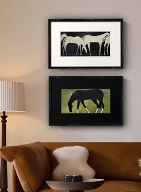 《马踏青云》轻法式春天客厅装饰画高级感中古风绿色餐厅挂画壁画