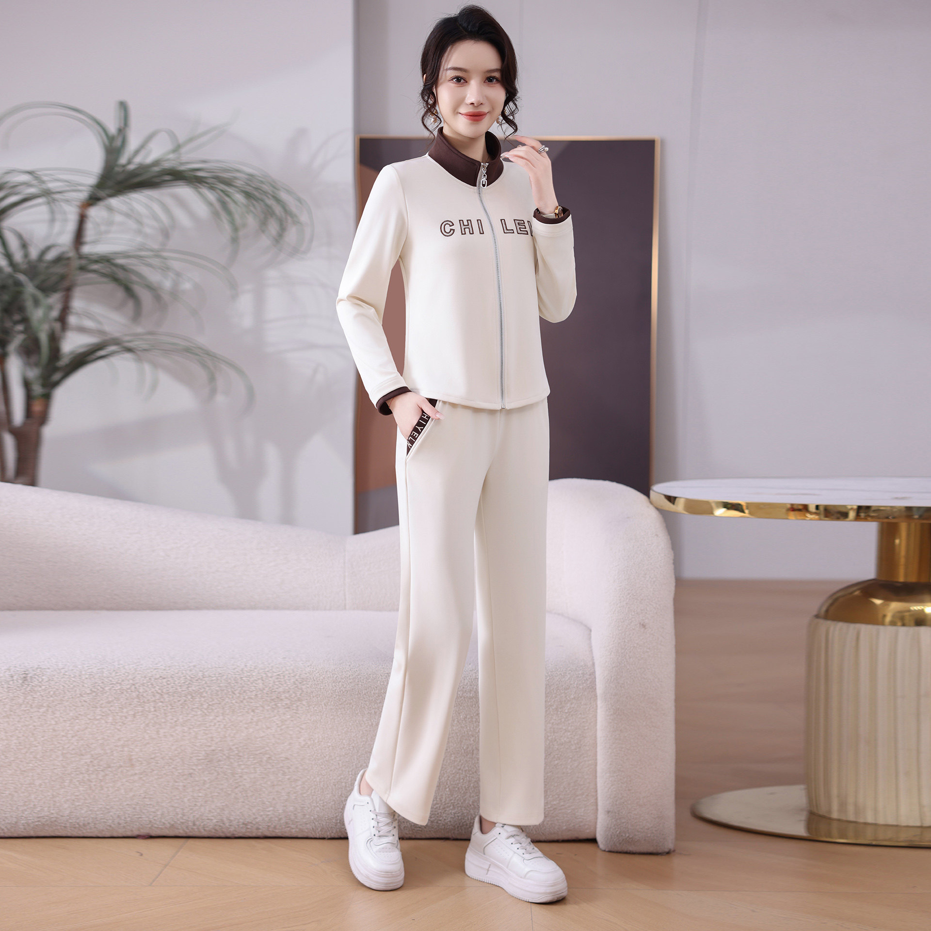 KEAISHI香港轻奢2026春季新款休闲气质百搭两件套时尚洋气套装女