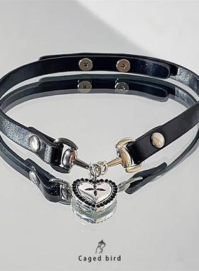 甜酷辣妹风黑色爱心皮革项圈女choker颈环项链脖子配饰高级感饰品