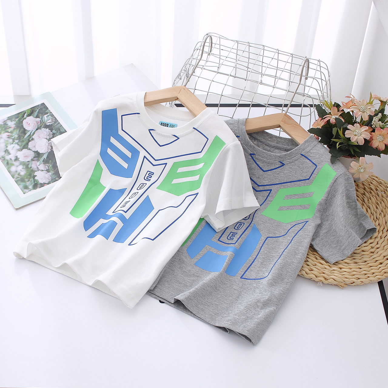 非常小鱼圆领休闲短袖透气吸汗