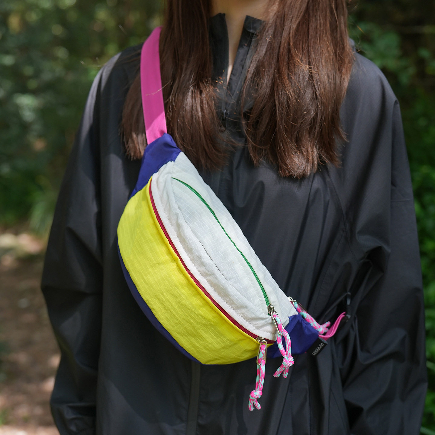 运动斜挎骑行胸包女2026新款腰包小众多巴胺单肩包男款潮酷小挎包