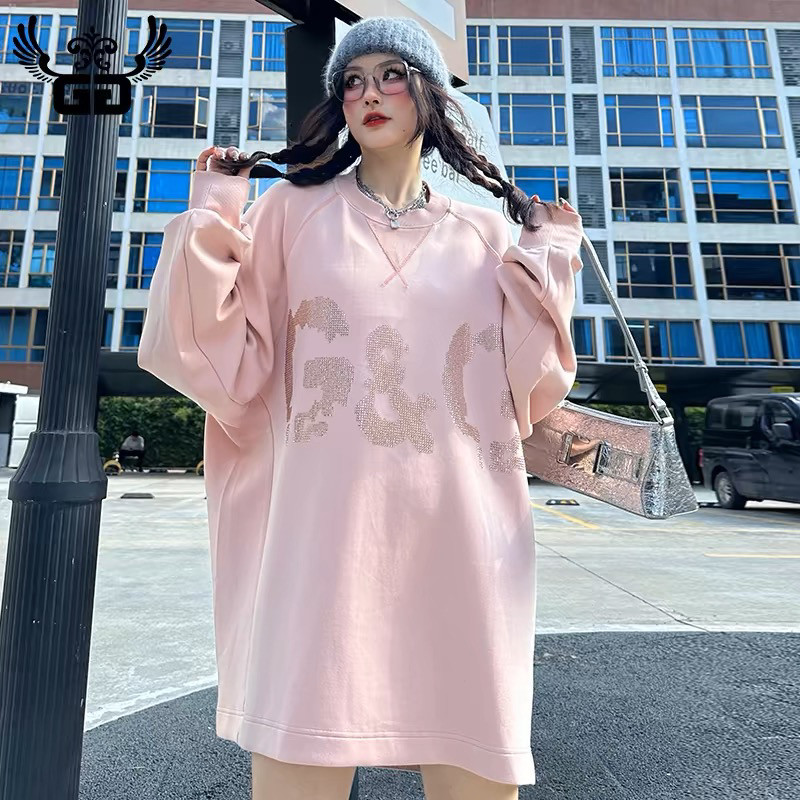 GG潮牌2024秋季新款洋气蝙蝠袖套头卫衣女字母烫钻小众高级感上衣