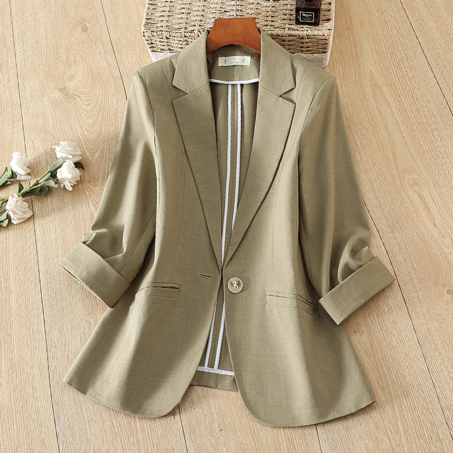 短款七分袖卡其色小西装外套女春夏薄款修身百搭小个子气质西服
