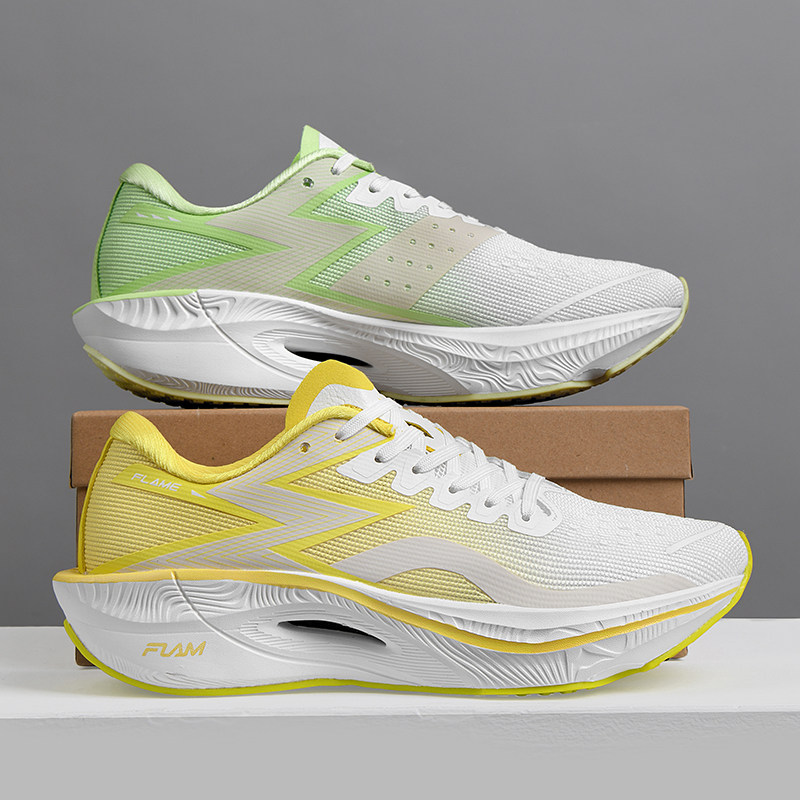 0鸳鸯款专业跑步夏季全掌马拉松碳板竞速透气减震训练跑鞋