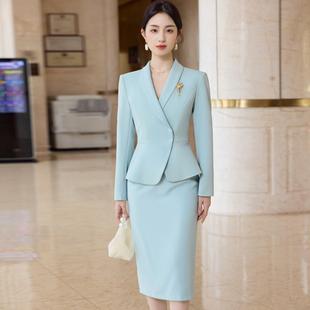 西装套装女秋季职业装高级感气质主持人正装通勤西服套裙工作服女