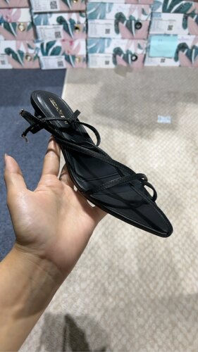 A2 3514牛皮凉鞋欧货