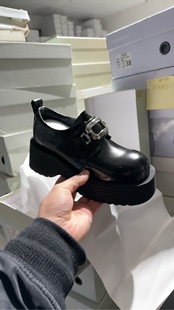 313头层牛皮不退换 柏2617