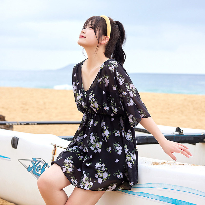 2026新款三件套大码泳衣女胖妹妹花朵保守连体泳衣泡温泉泳装连衣