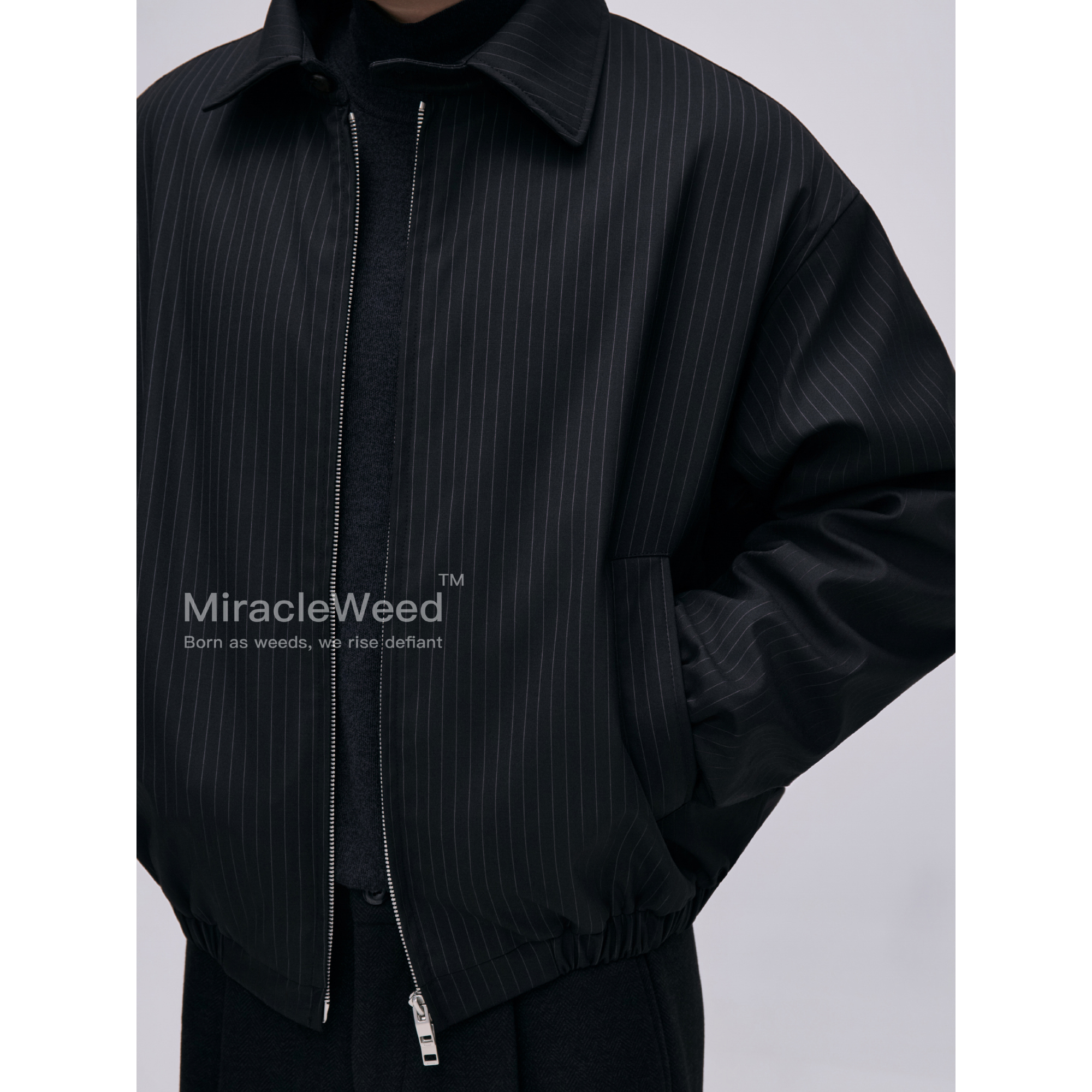 100%羊毛填充翻领西装料竖条纹