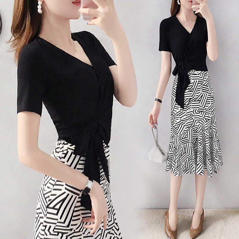 魚尾裙套裝女2019新款夏裝時尚氣質名媛顯瘦v領上衣加裙子兩件套在類目 模玩/動漫/周邊/cos/桌遊, Cosplay服飾/道具/服務, Cosplay女裝中 - 來自Buy2taobao.com提供專業的淘寶代購服務