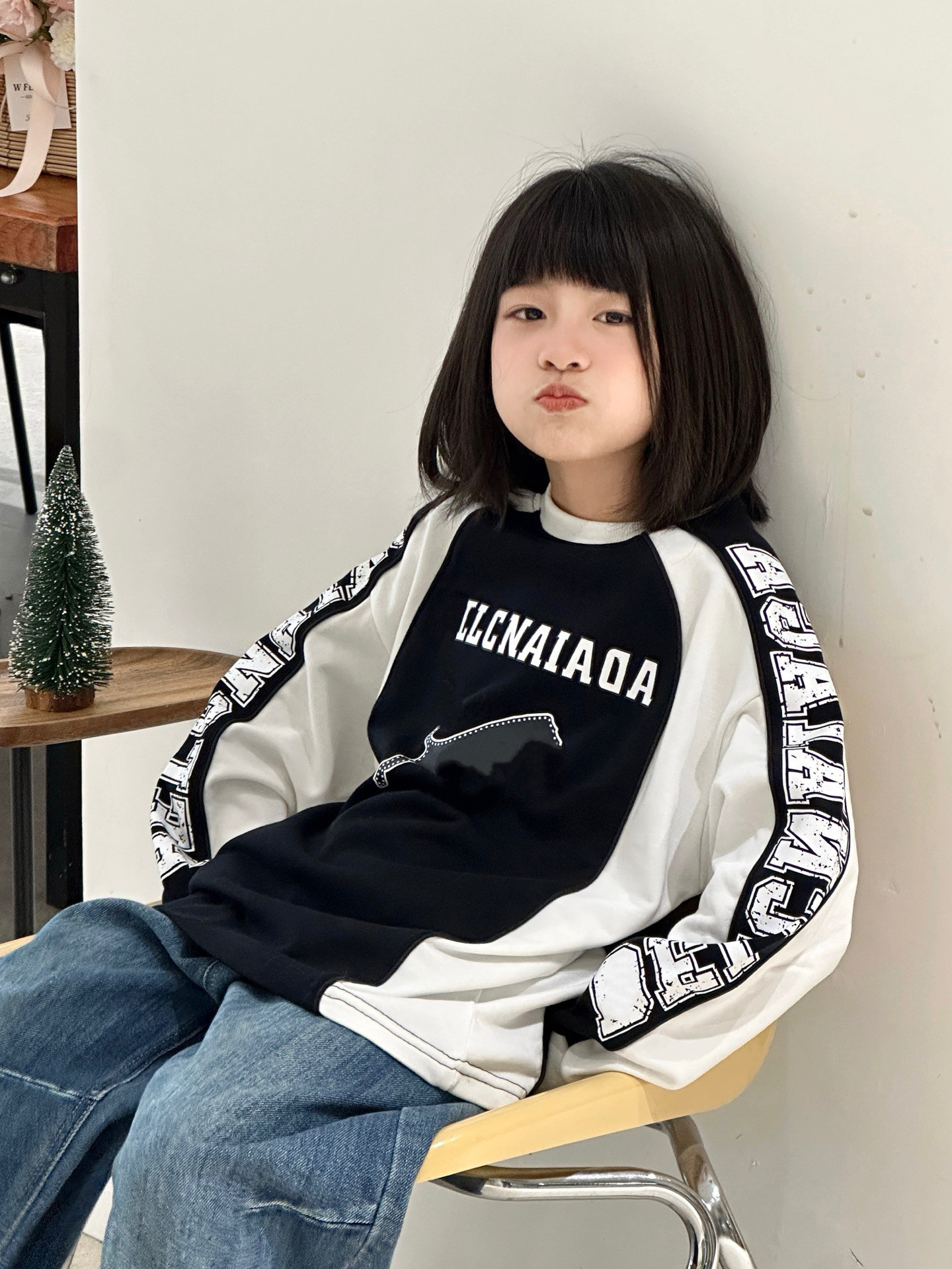 儿童新品可乐拼色卫衣男女童潮搭卫衣/绒衫