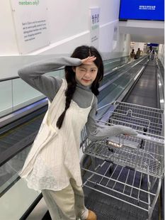 设计感时尚白色蕾丝吊带连衣裙女装日系叠穿纱裙罩裙内搭打底短裙