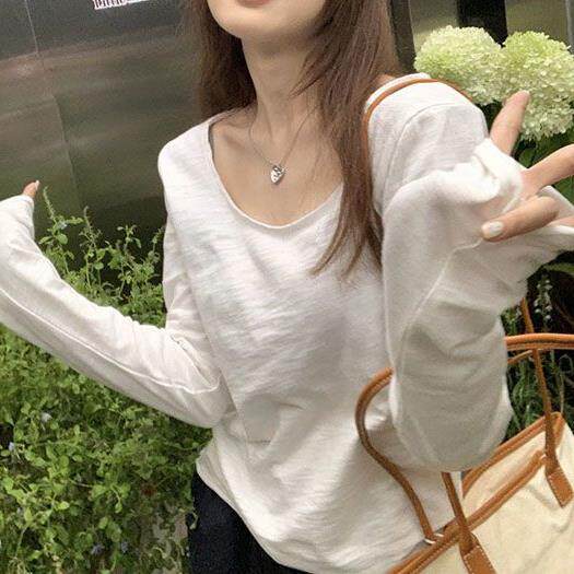 修身显瘦长袖chicT恤女秋季白色U领内搭打底衫百搭设计感小众上衣