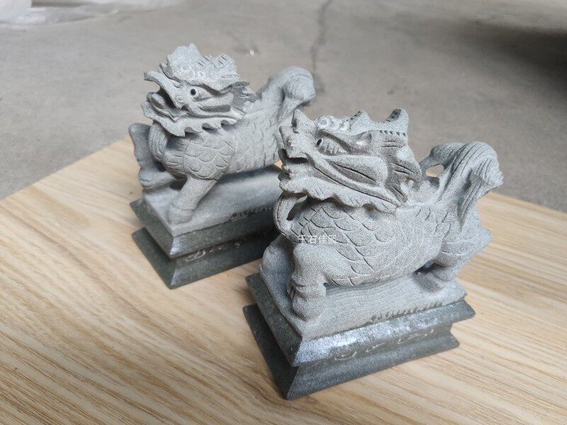 天然青石麒麟神兽风水传统家居庭院店铺摆件石雕镇宅招财动物一对