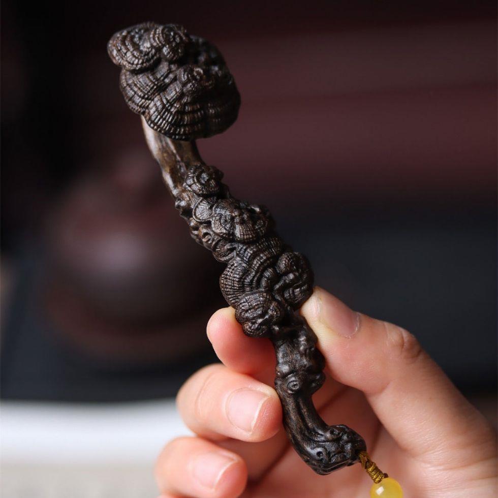 沉香灵芝如意手把件紫檀木雕刻文玩实木家居摆件精雕工艺品