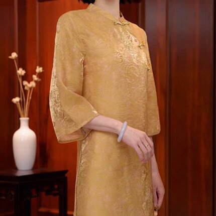 新中式风黄色立领七分袖上衣女盘扣提花国风女装