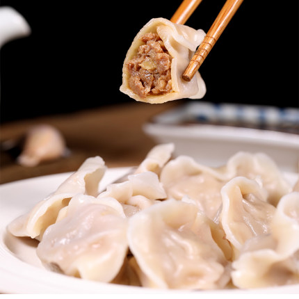 清真北方手工水饺牛肉大葱饺子蒸饺煎饺速食商用速冻早餐半成品