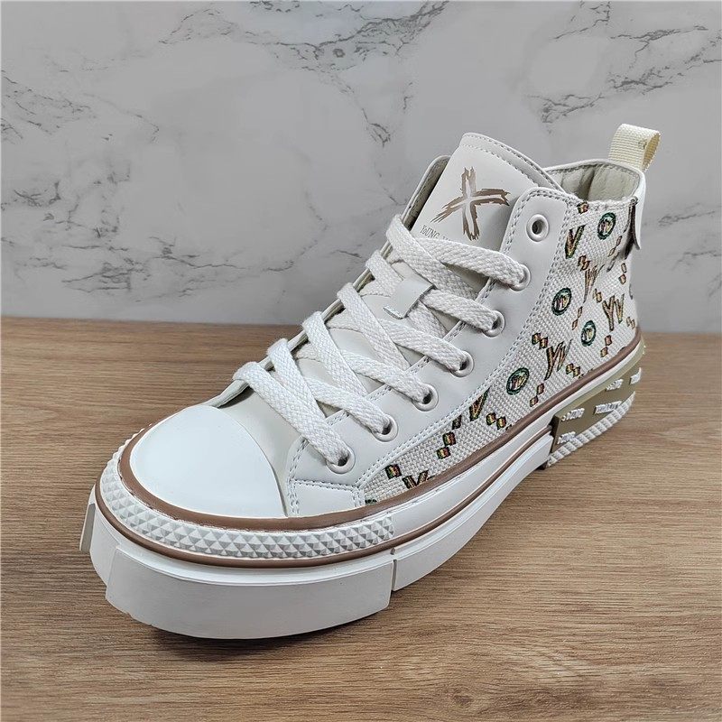 商场撤柜37码真皮高帮鞋男2024新款秋季圆头单鞋青年休闲厚底板鞋,流行男鞋,高帮鞋,淘宝优惠券,粉丝福利购,淘宝优惠卷