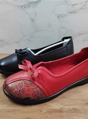 派中派头层牛皮浅口单鞋女妈妈鞋