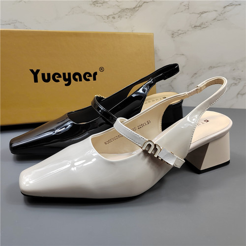 月芽儿正品真皮玛丽珍鞋包头凉鞋