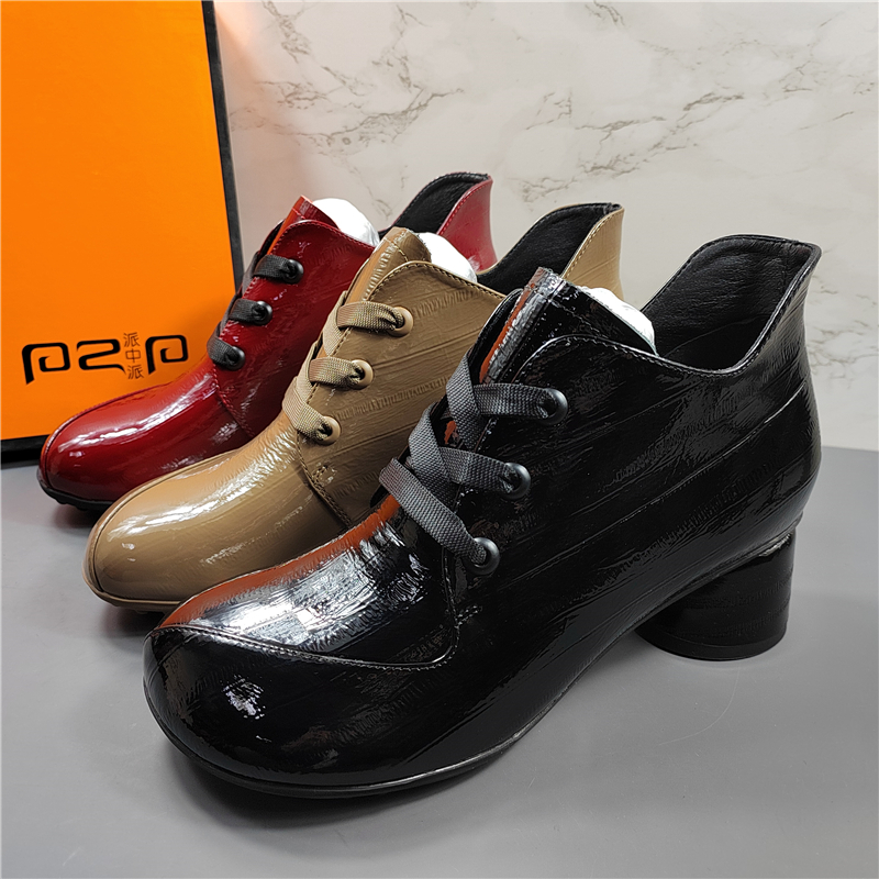 专柜正品头层牛皮粗跟软皮马丁靴