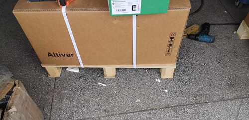 施耐德变频器atv71hc20n4/atv71hc25n4/atv71hc28n4/atv71hc31n4