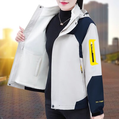 三合一冲锋衣女秋冬款
