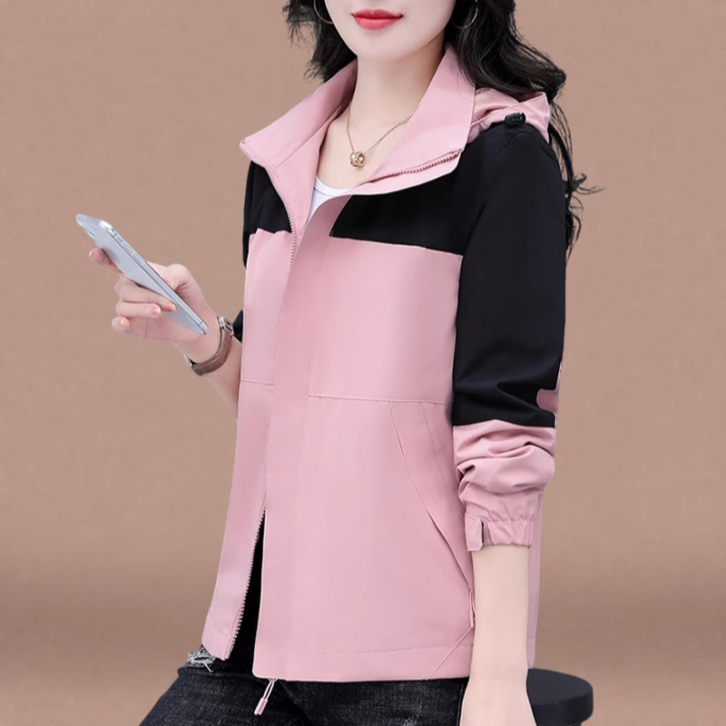 气质防风款时尚外套女连帽冲锋衣
