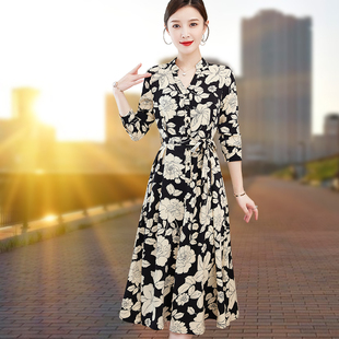 雪纺连衣裙女长袖春季2026新款韩版印花气质优雅V领显瘦百搭长裙