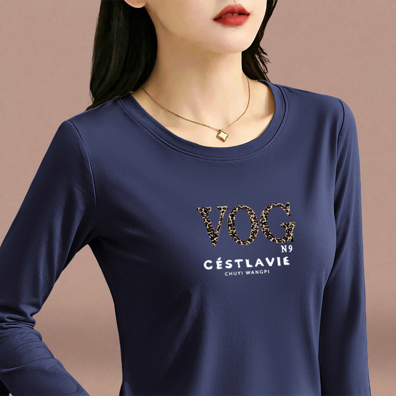 时尚纯棉打底T恤女长袖圆领体恤