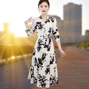 雪纺连衣裙女长袖春季2026新款韩版印花气质优雅V领显瘦百搭长裙