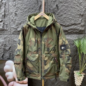 秋冬迷彩潮牌男连帽贴标棉服美式冲锋衣夹克宽松外套休闲上衣户外