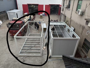 定制尺寸集装箱移动房办公室简易组装可拆卸移动板房