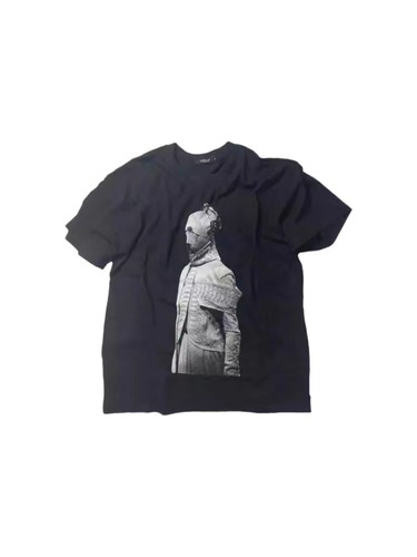 宽松版型短袖UC潮流年轻