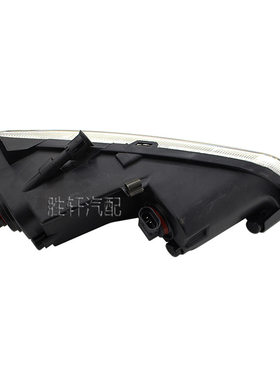 适用大众迈腾B7L Passat B7前雾灯防雾灯杠灯前保险杠照明灯总成