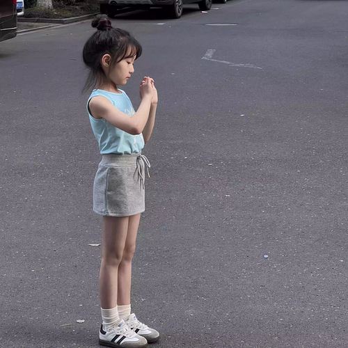 女童夏裙半身裙2026秋款韩版短裙儿童灰色包臀裙防走光一步裙伞裙