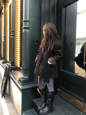 现货 morethanyesterday 2025冬款新款 复古毛领皮毛一体大衣外套