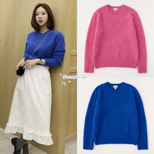 现货 sienne 2025秋季新款 圣诞氛围感纯色圆领宽松针织衫毛衣女