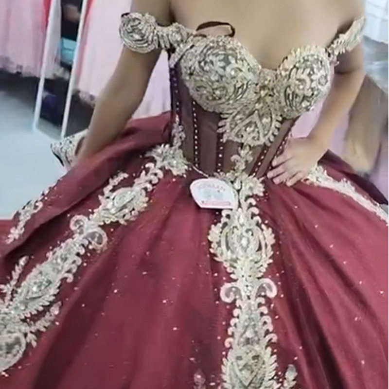 一字肩敬酒服高级感酒红色新娘订婚礼服裙高端轻奢小众宴会主持人