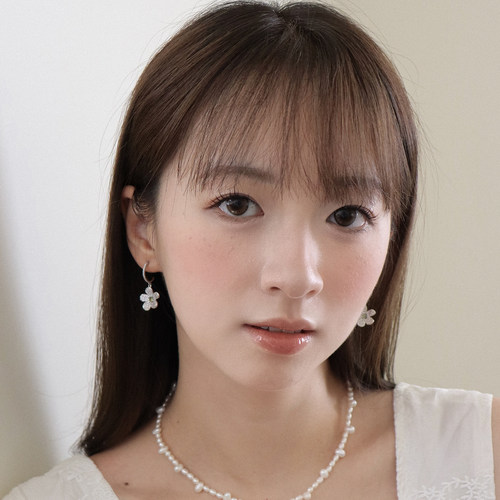 小众清新锆石花朵925银针耳钉