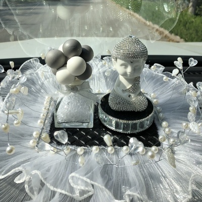 镶钻佛香水座车载摆件香水香薰